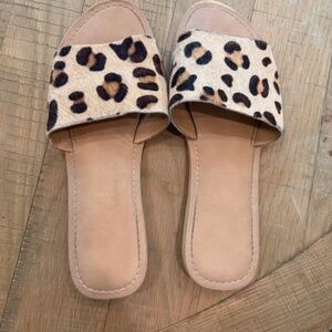 Leopard Print Slide Flat Sandals Size 9